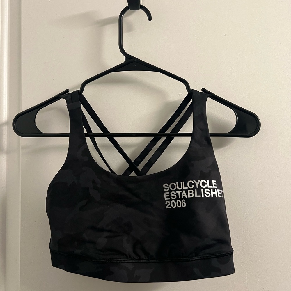 SoulCycle x Lululemon Sports Bra Black Camo sz 6